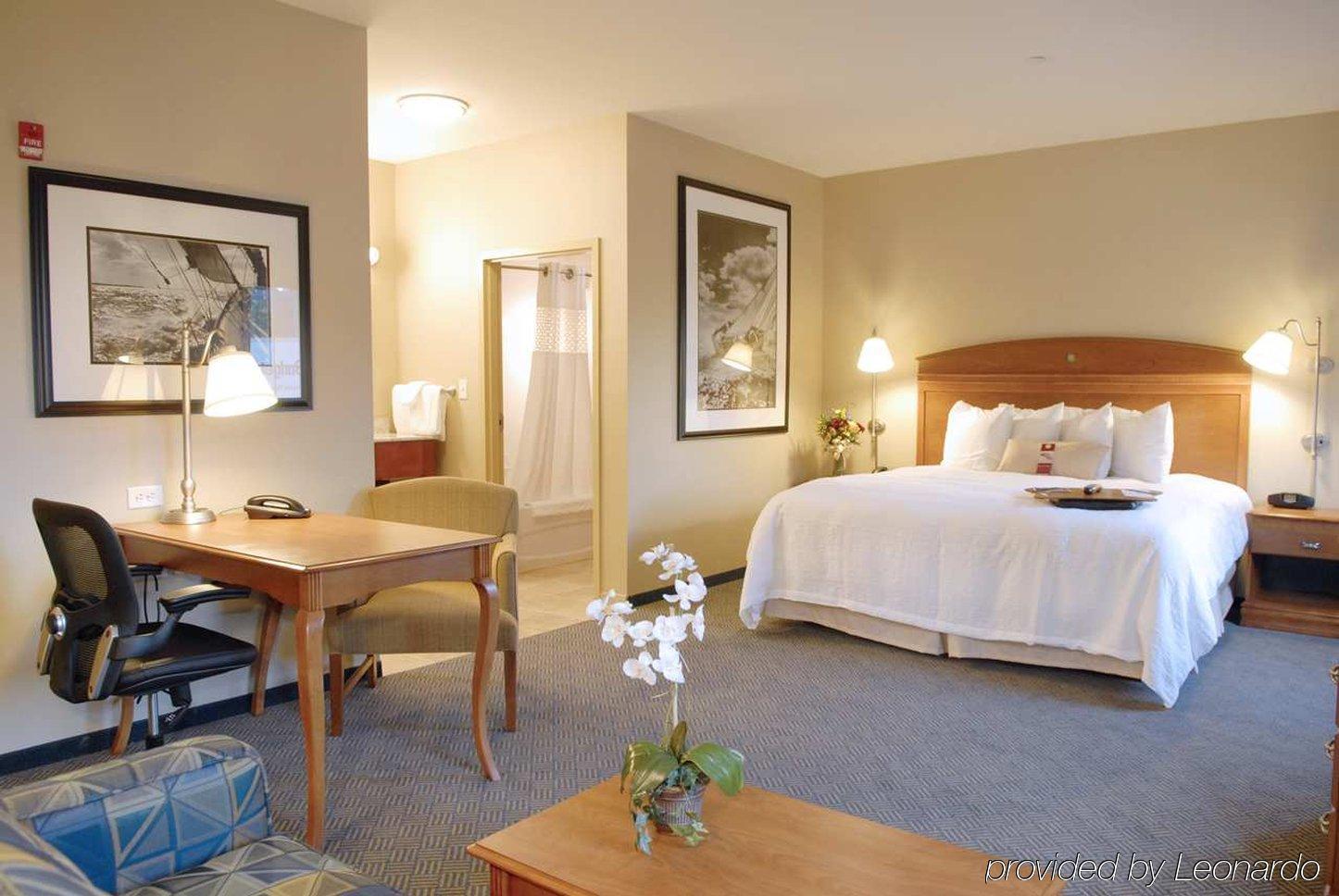 Hampton Inn & Suites מיסטיקן חדר תמונה